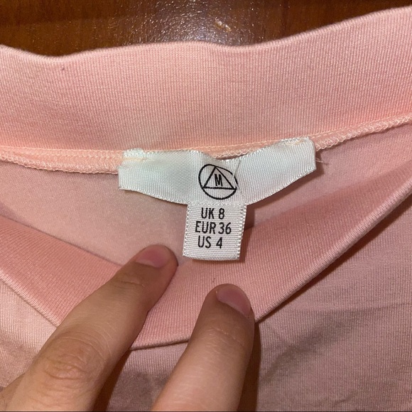 Adorable baby pink midi pencil skirt🌸 - Picture 3 of 4